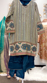 Load image into Gallery viewer, Farshi Formal- Teal
