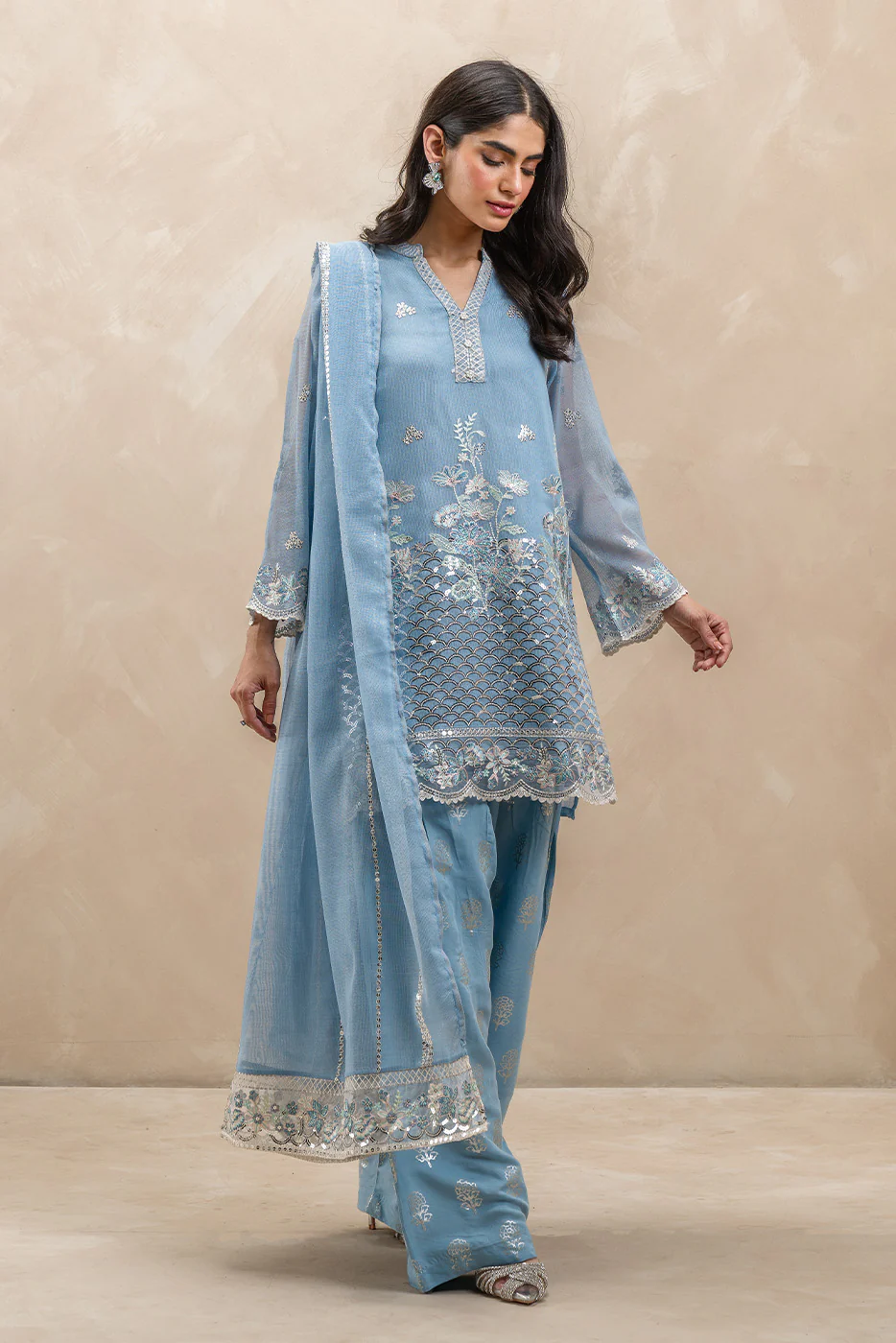 EMBROIDERED KHADDI NET SUIT