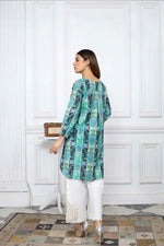 Load image into Gallery viewer, Digital Printed Lawn CPM22-17
